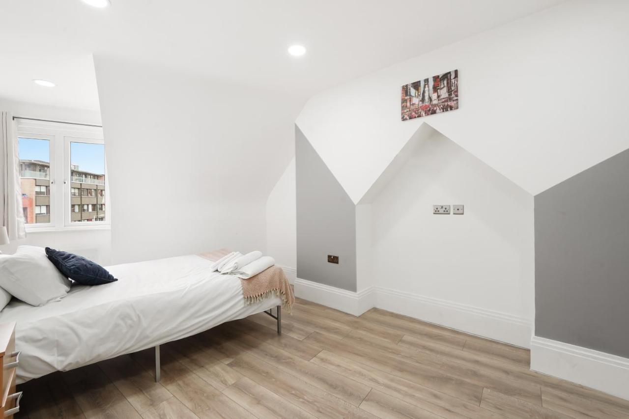 3Br Duplex Penthouse Harrow Centre Apartment Luaran gambar